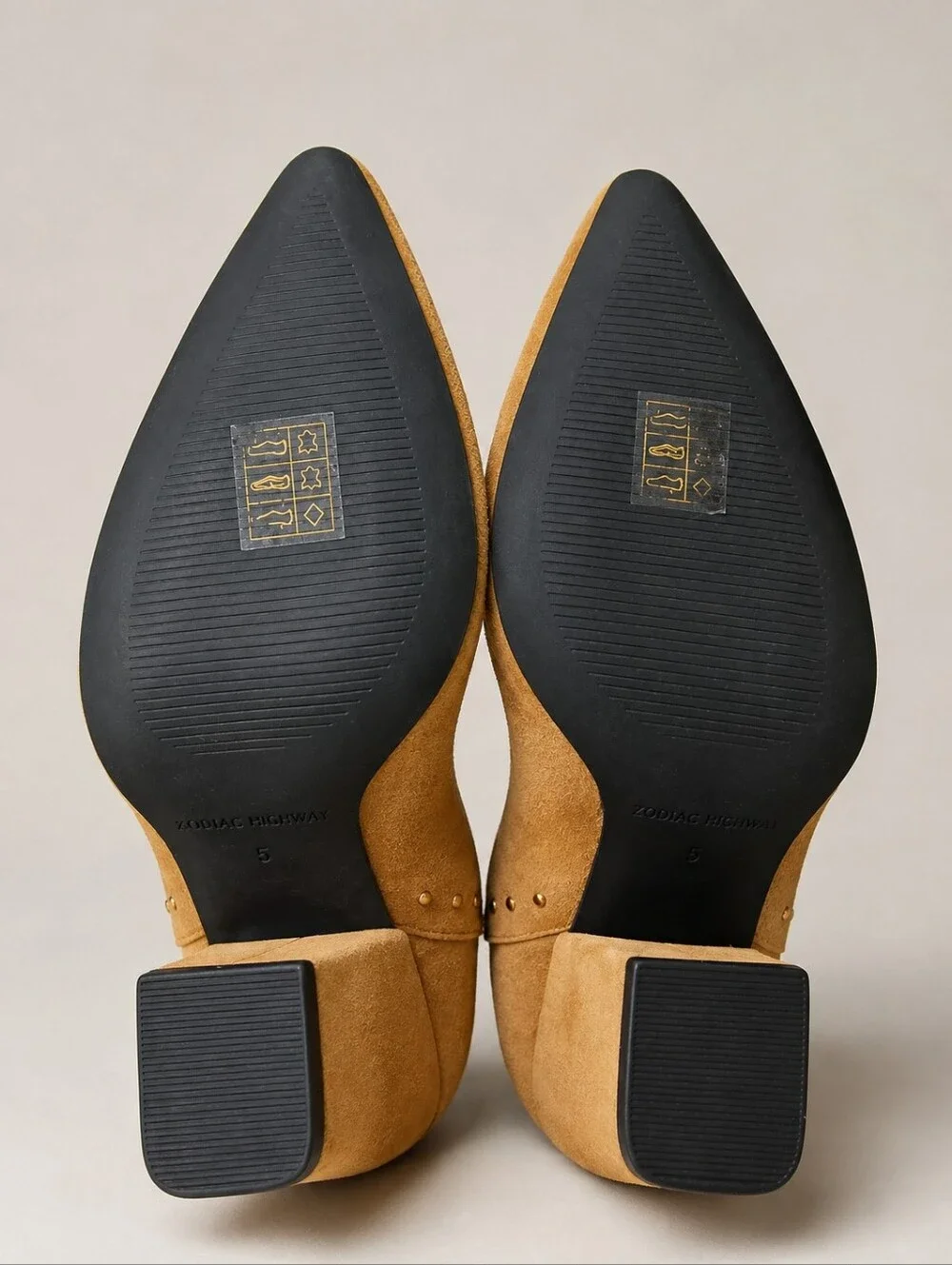 Rebecca Minkoff Suede Pointed Toe Ankle Booties Camel Size 5 NWOB
